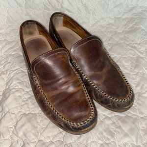 Frye "Lewis Venetian" Burnished Brown Driver Loafers in Size 9